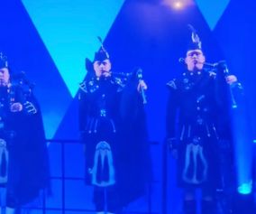 END-ABBA-Thistle Pipe Band